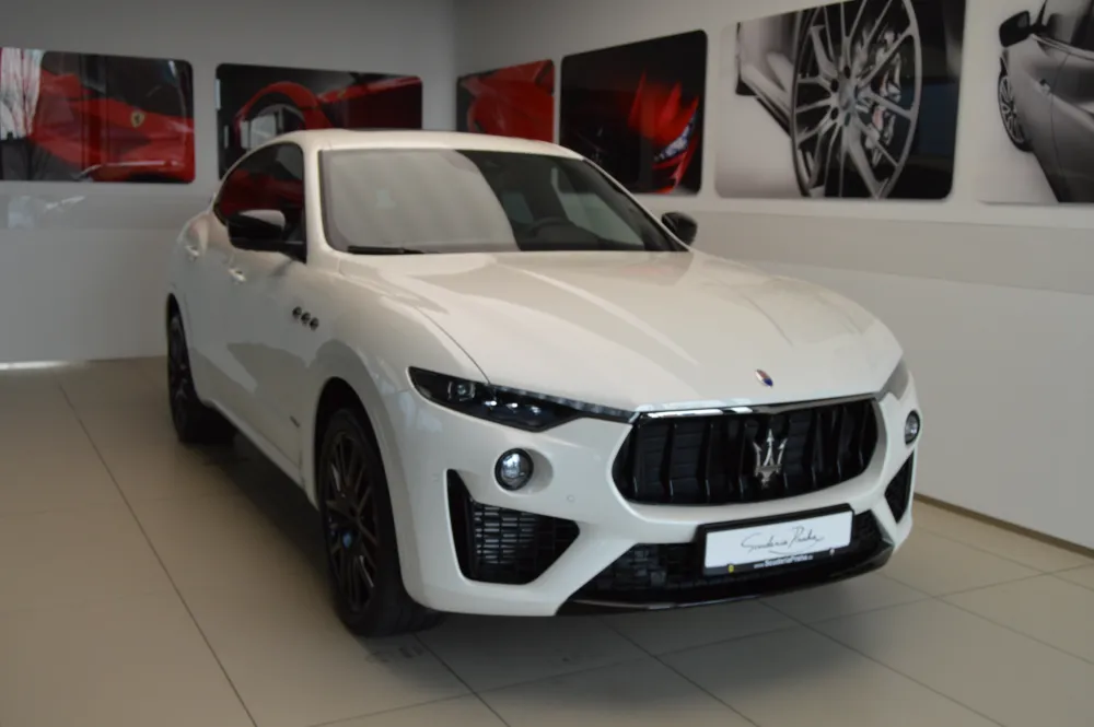 Maserati Levante foto 3