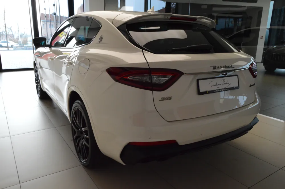 Maserati Levante foto 20