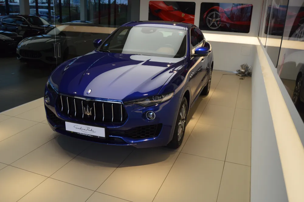 Maserati Levante foto 1