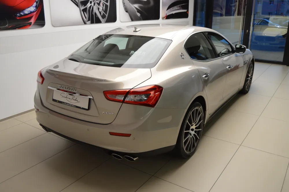 Maserati Ghibli foto 6