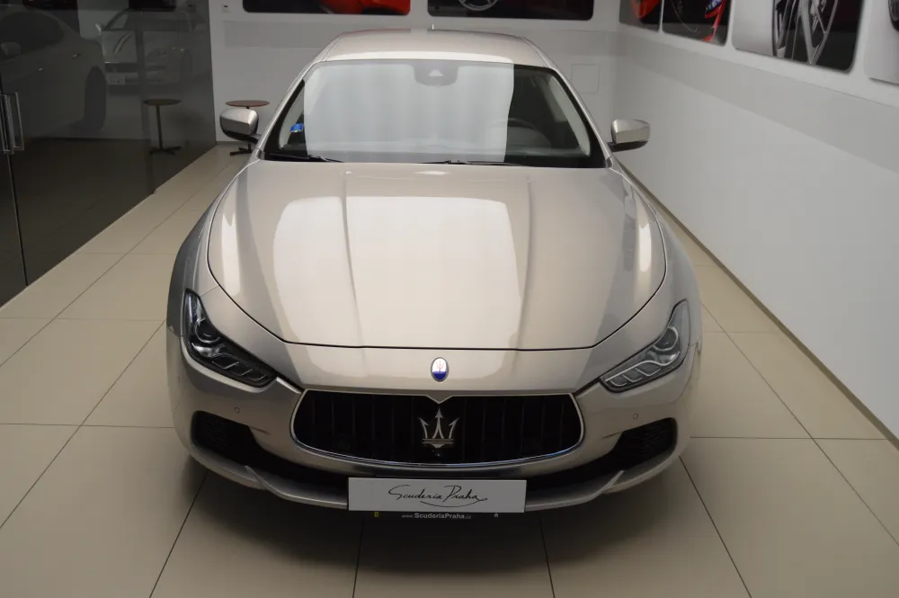 Maserati Ghibli foto 2