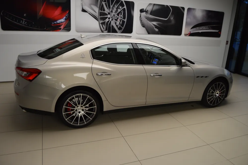 Maserati Ghibli foto 24