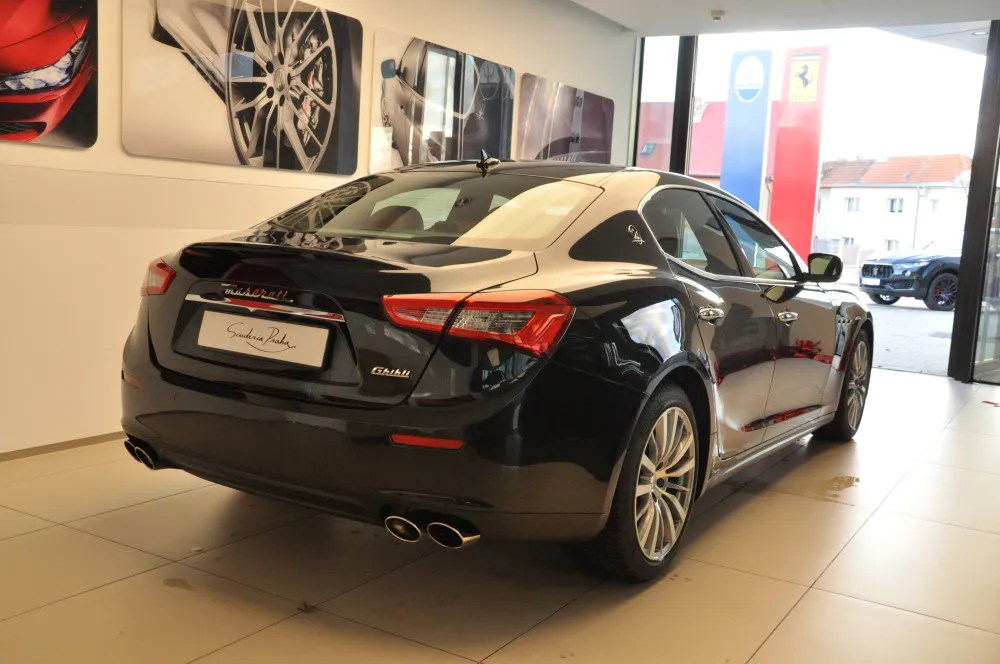 Maserati Ghibli foto 9