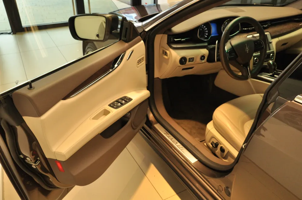 Maserati Quattroporte foto 10