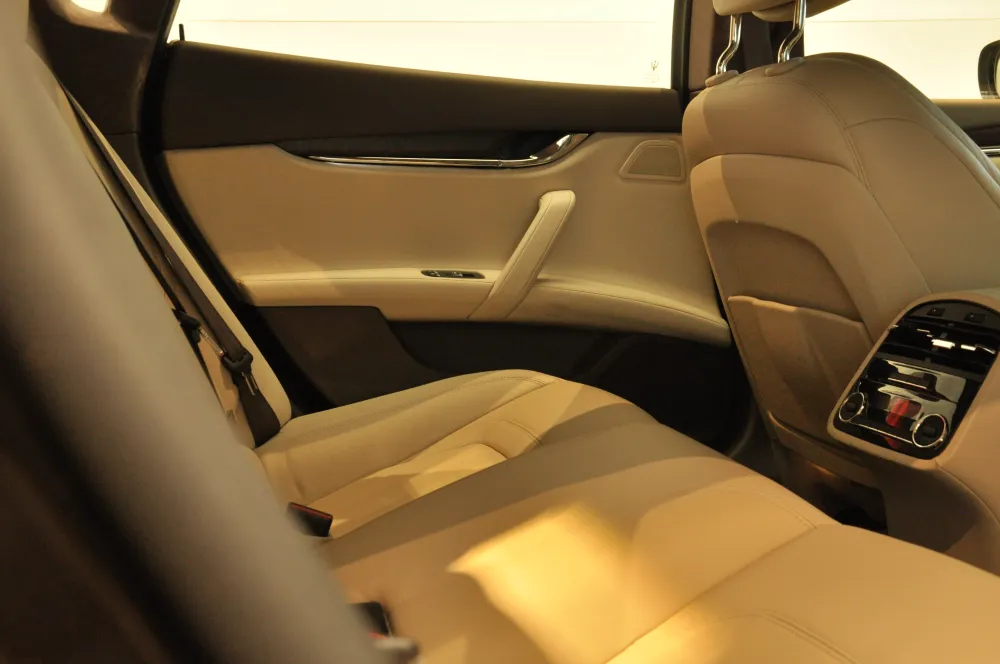 Maserati Quattroporte foto 18