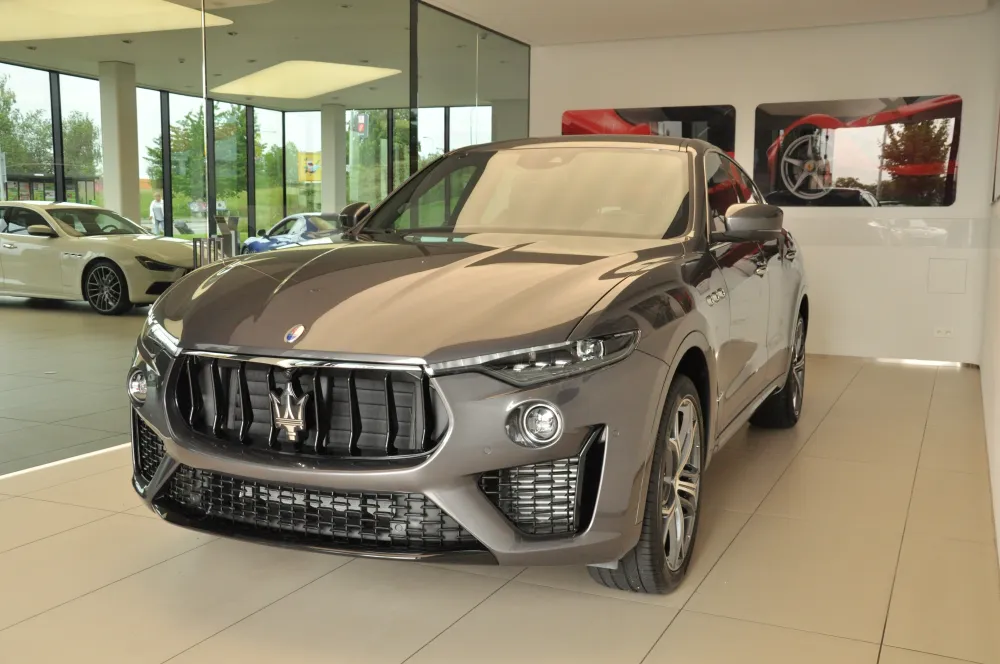 Maserati Levante foto 1