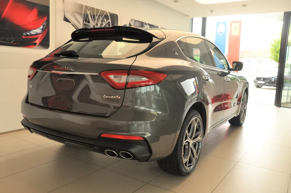 Maserati Levante foto 6