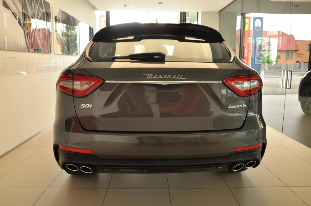 Maserati Levante foto 8