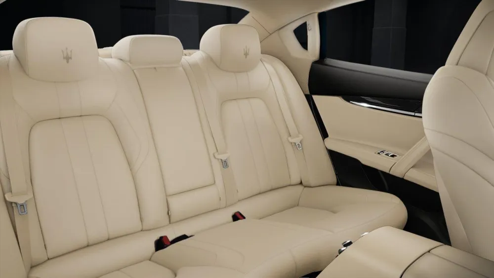 Maserati Quattroporte foto 7