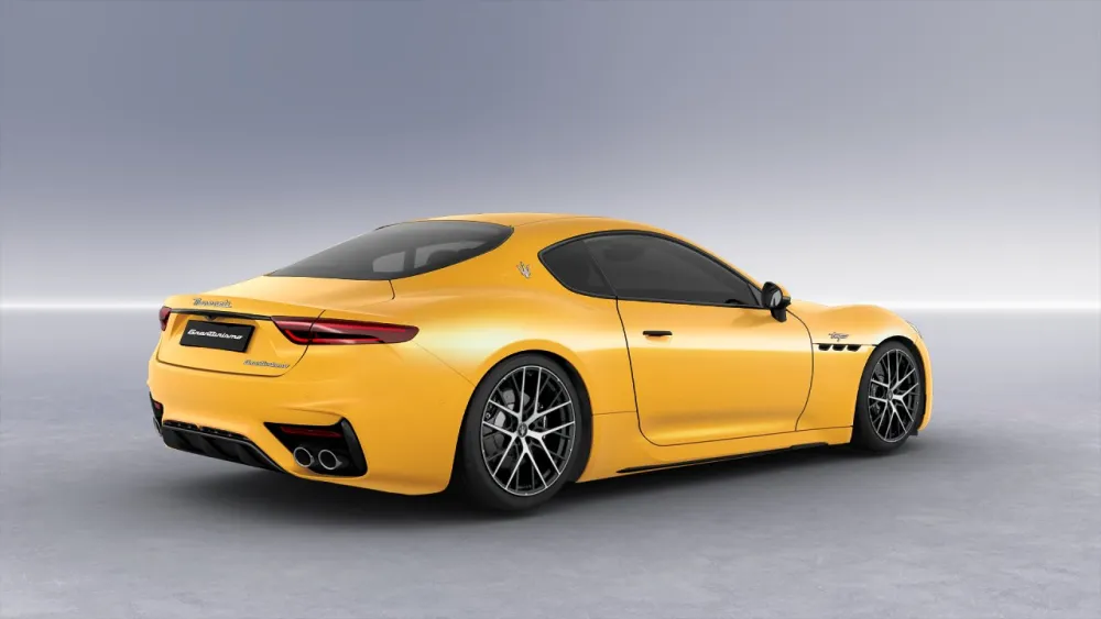 Maserati GranTurismo foto 2