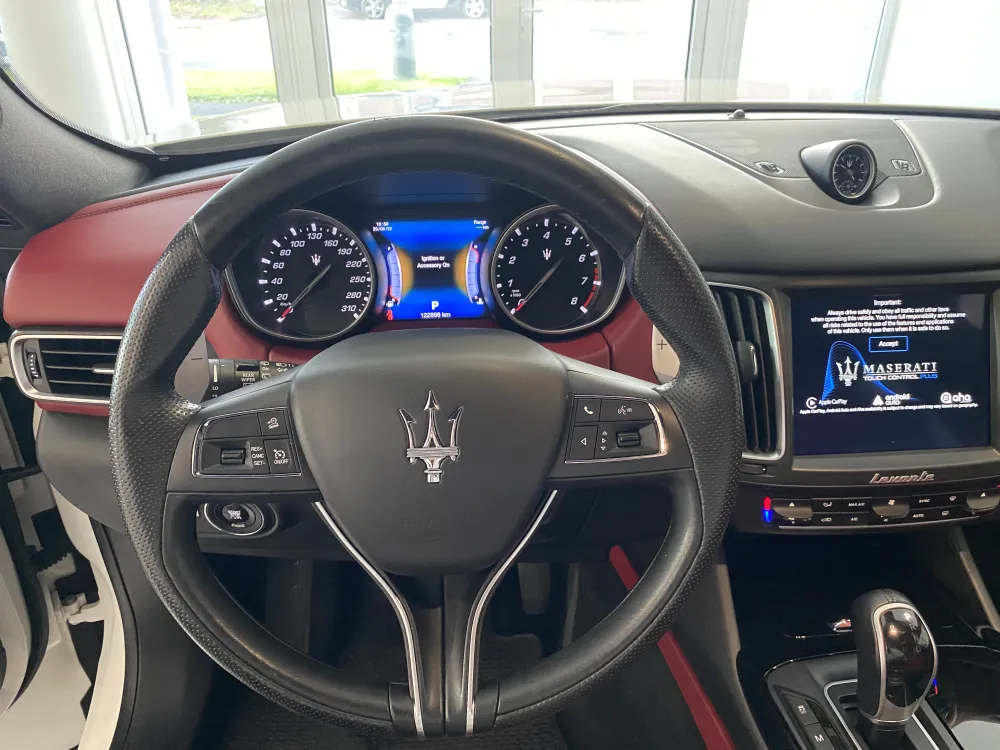 Maserati Levante foto 13