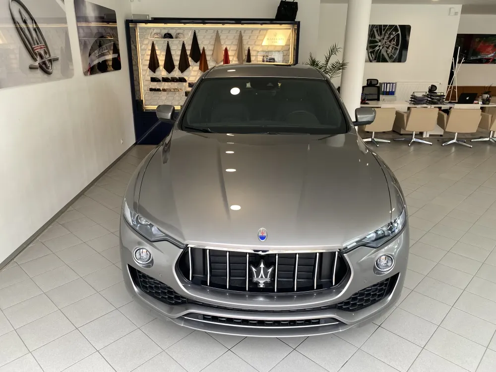 Maserati Levante foto 2