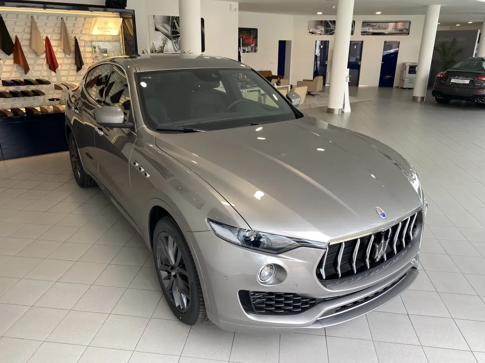 Maserati Levante foto 3