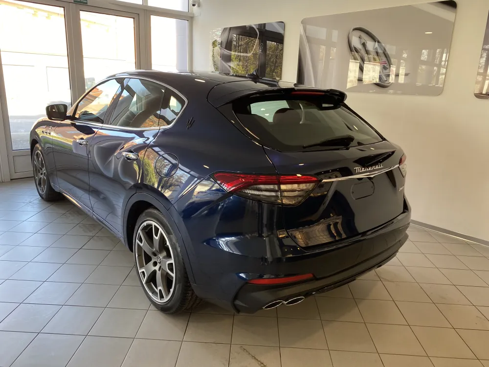 Maserati Levante foto 5