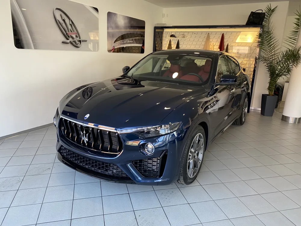Maserati Levante foto 1