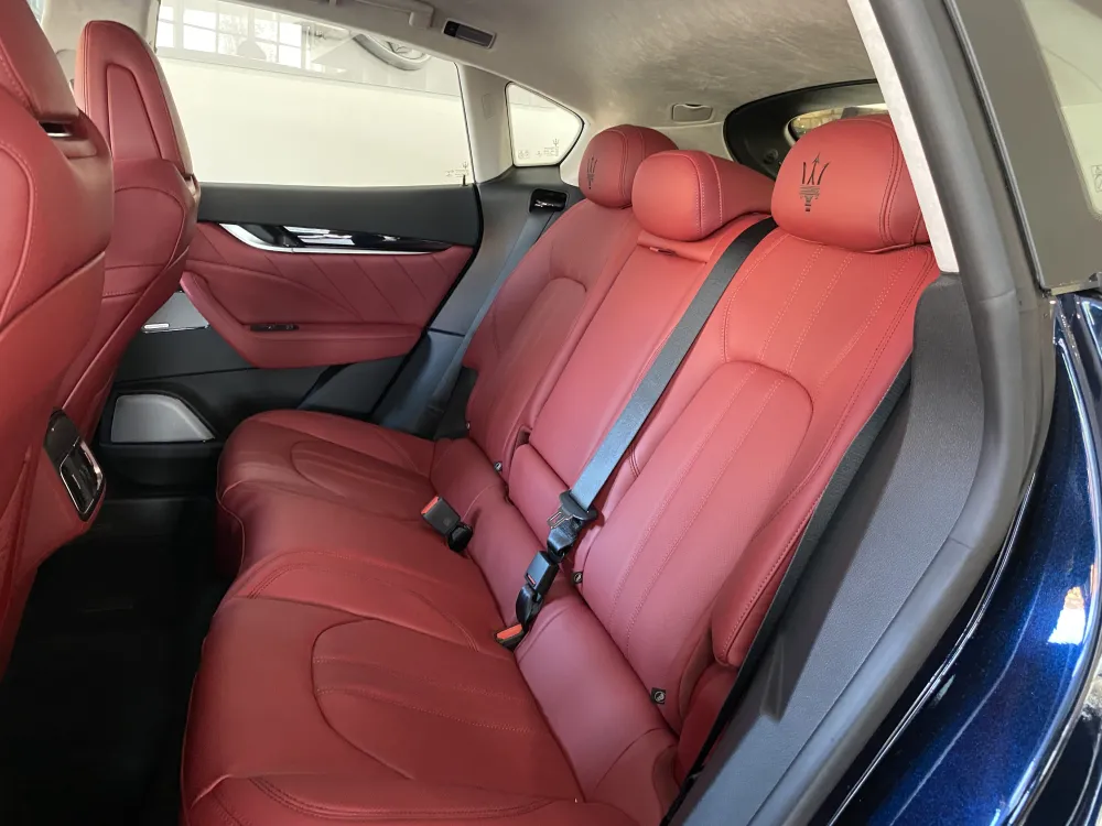 Maserati Levante foto 13