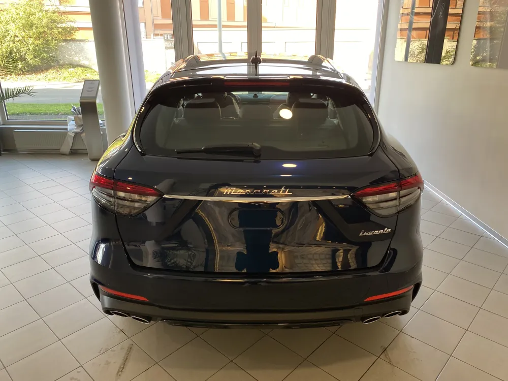 Maserati Levante foto 6