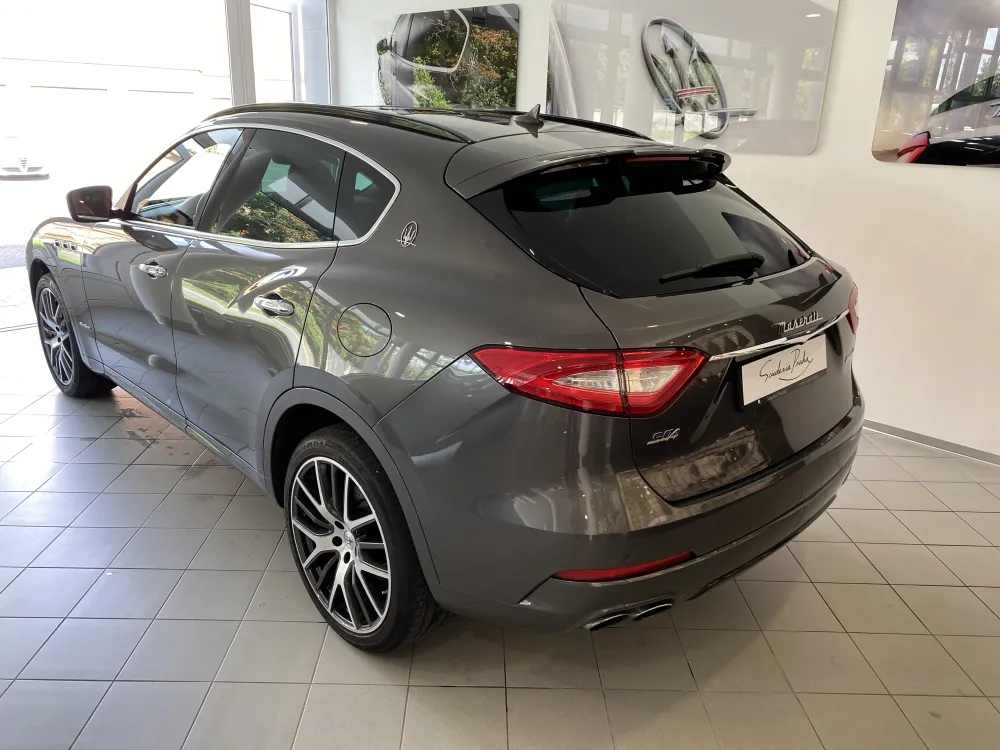 Maserati Levante foto 5