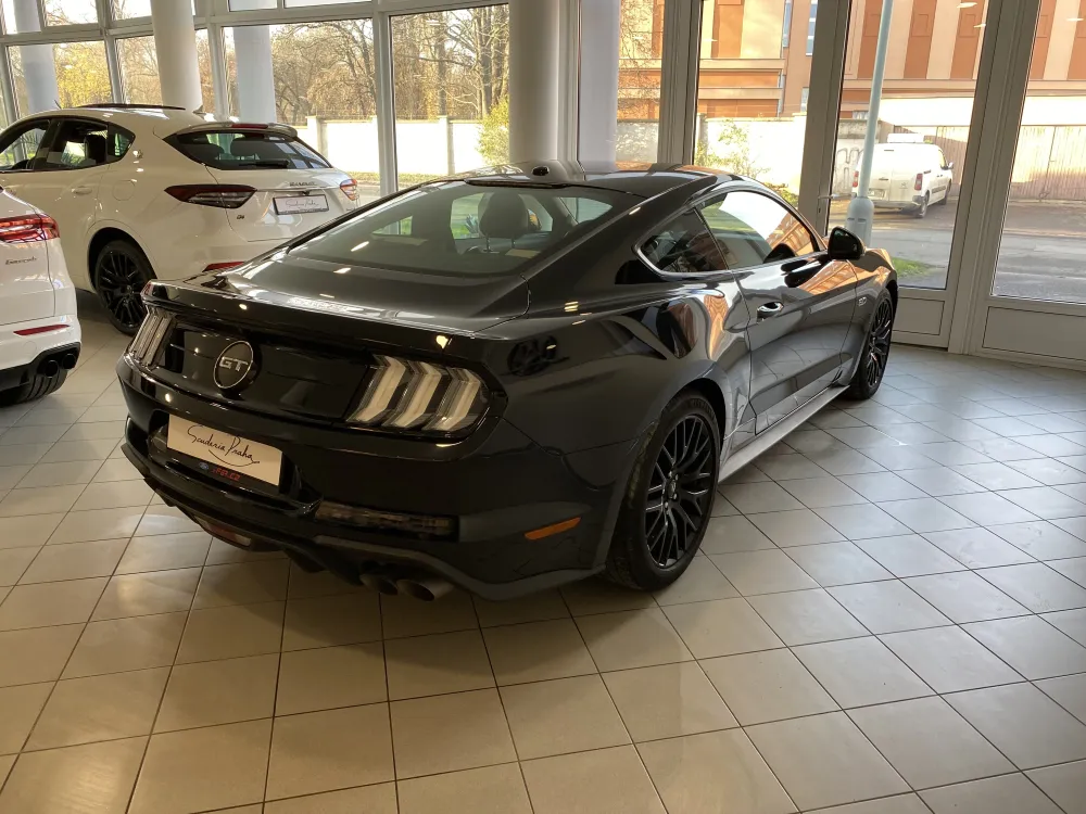 Ford Mustang GT V8 foto 6