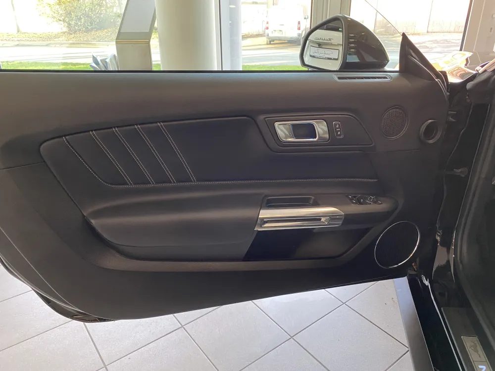 Ford Mustang GT V8 foto 11