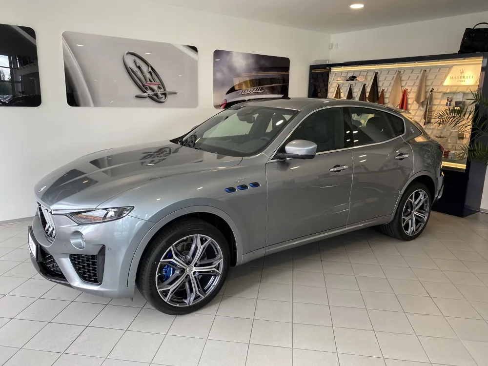 Maserati Levante foto 4