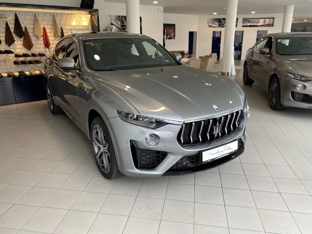 Maserati Levante foto 3