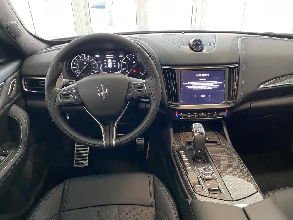 Maserati Levante foto 10