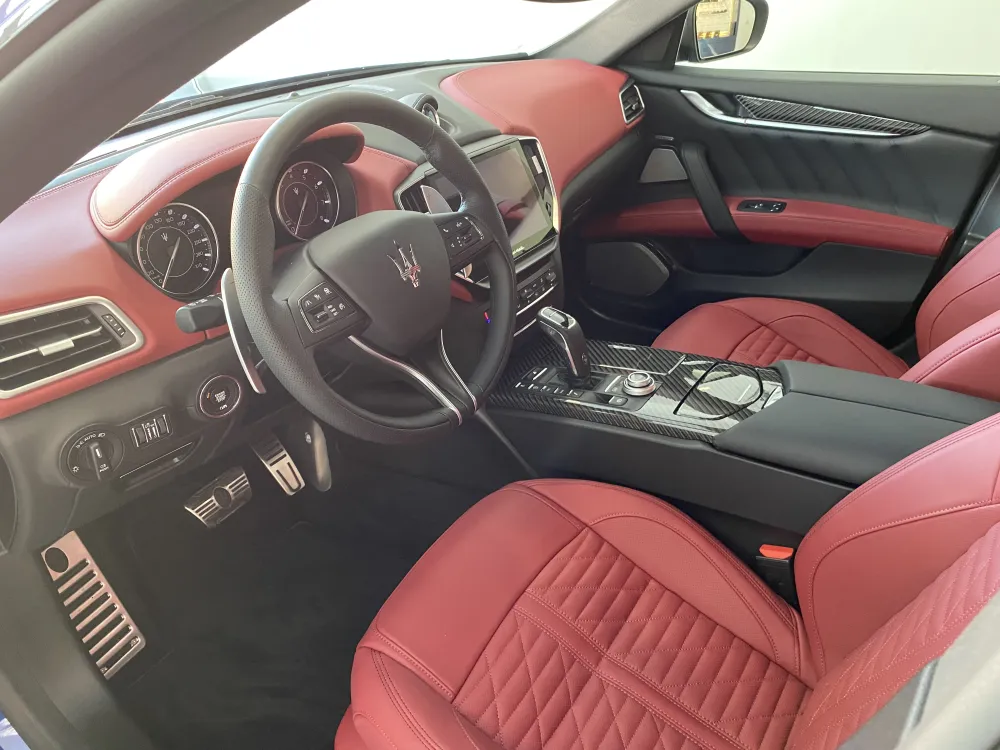Maserati Ghibli foto 13