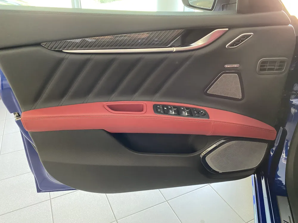 Maserati Ghibli foto 16
