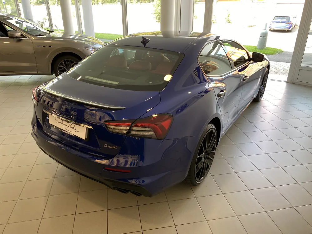Maserati Ghibli foto 7