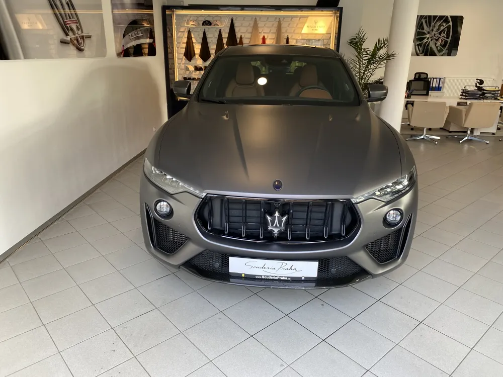 Maserati Levante foto 2