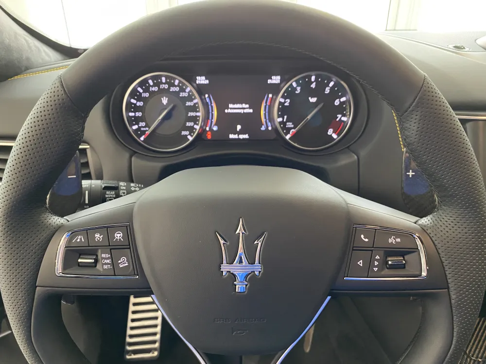 Maserati Levante foto 14