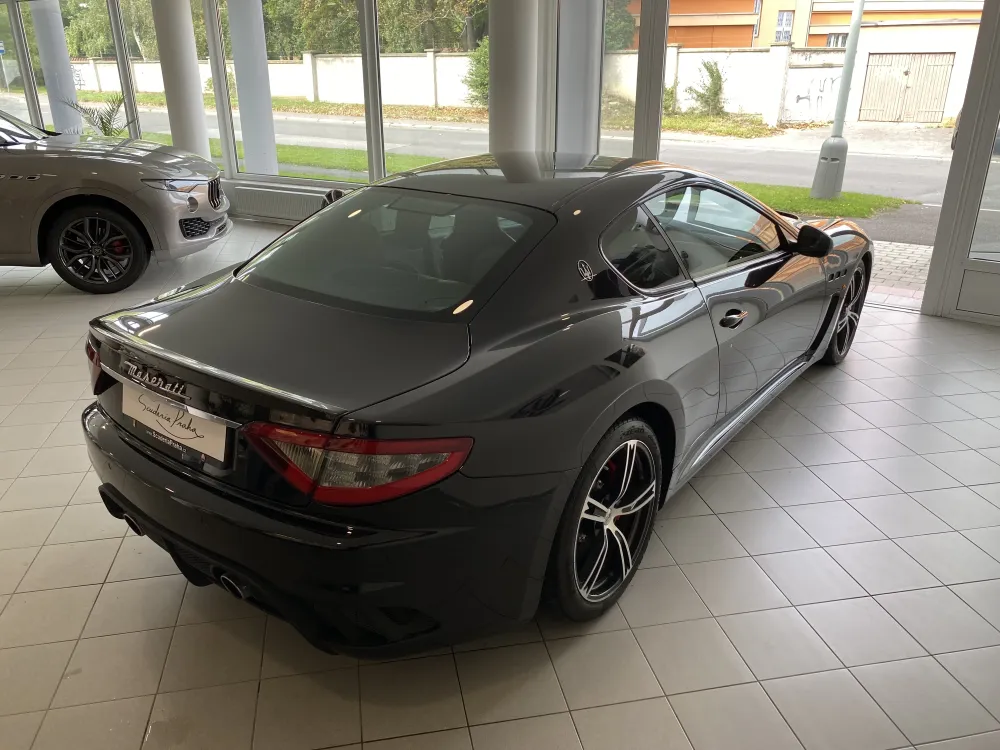 Maserati GranTurismo foto 7