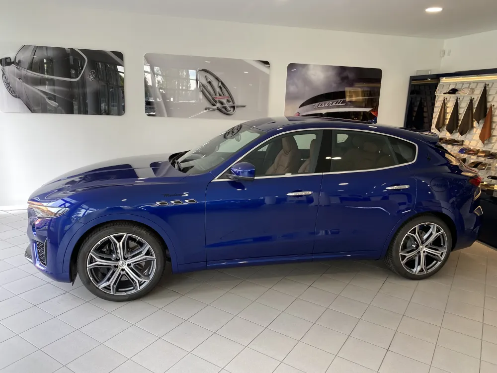 Maserati Levante foto 8