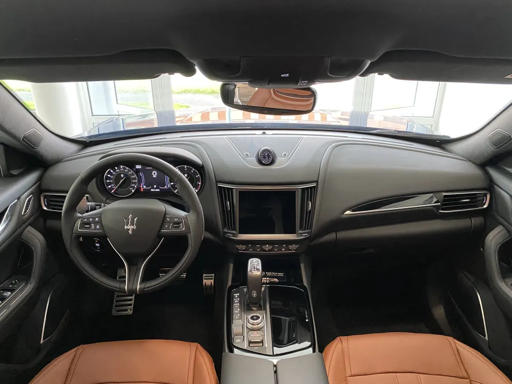 Maserati Levante foto 17