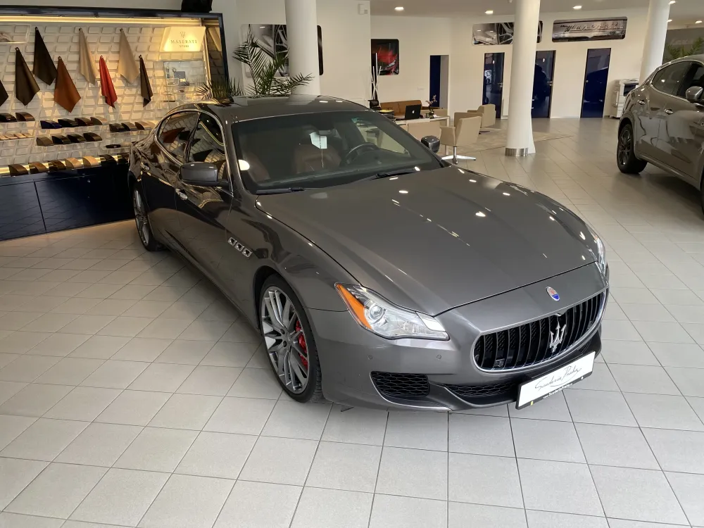 Maserati Quattroporte foto 3
