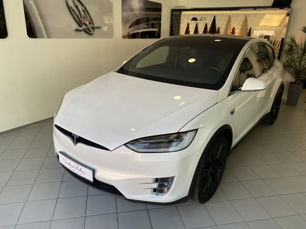 Tesla Model X PERFORMANCE - Raven / Ludicrous Mode foto 1