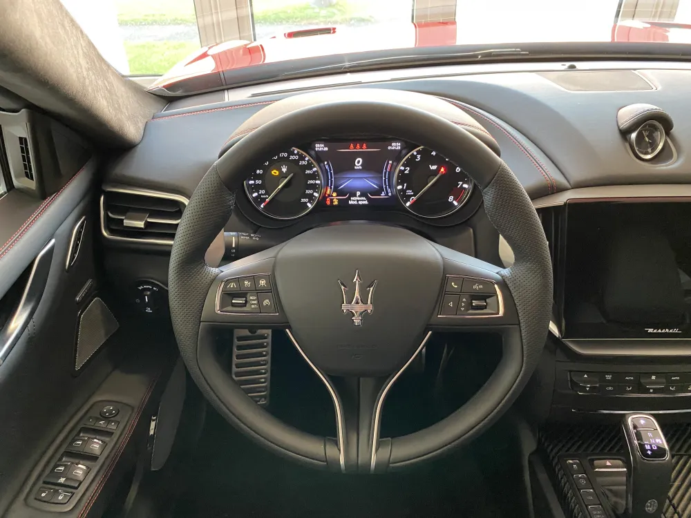 Maserati Ghibli foto 14