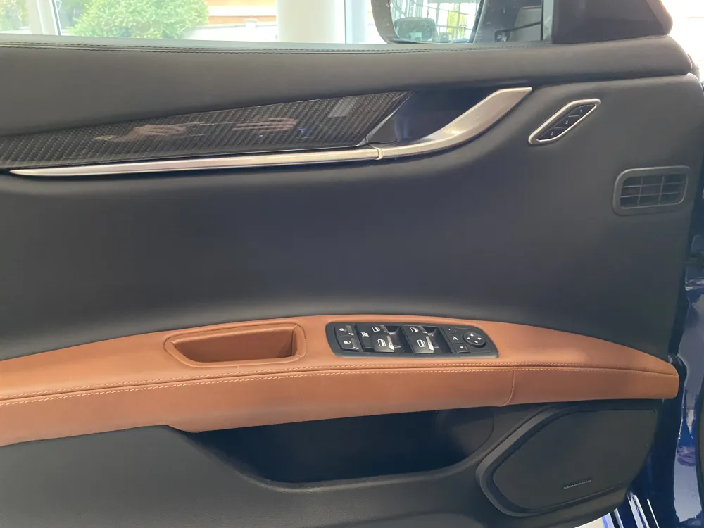 Maserati Ghibli foto 9