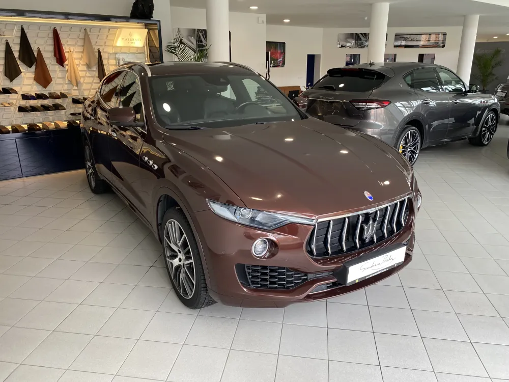 Maserati Levante foto 3