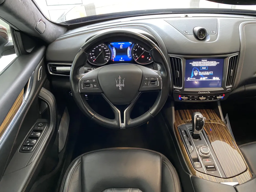 Maserati Levante foto 10