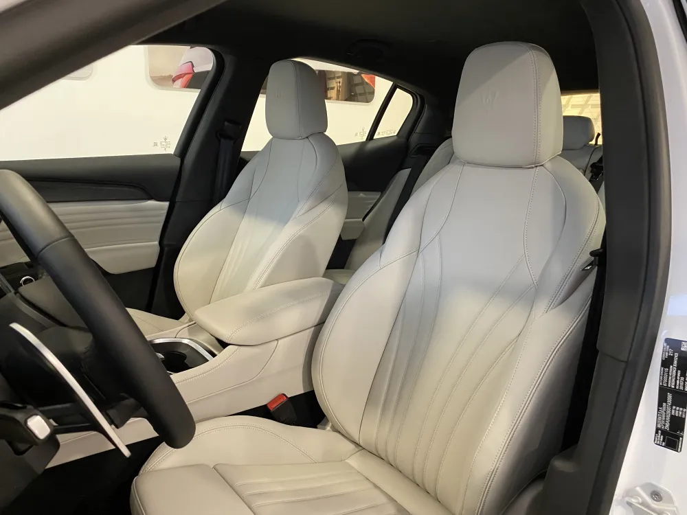 Maserati Grecale foto 10