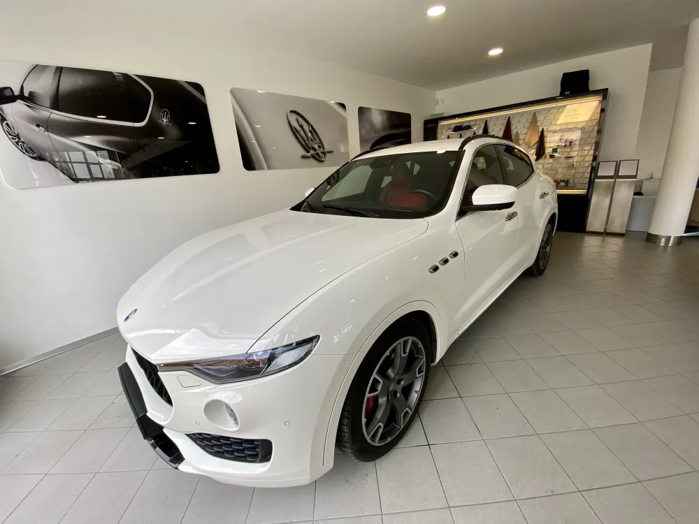 Maserati Levante foto 3