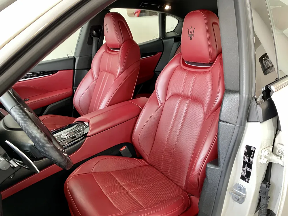 Maserati Levante foto 9