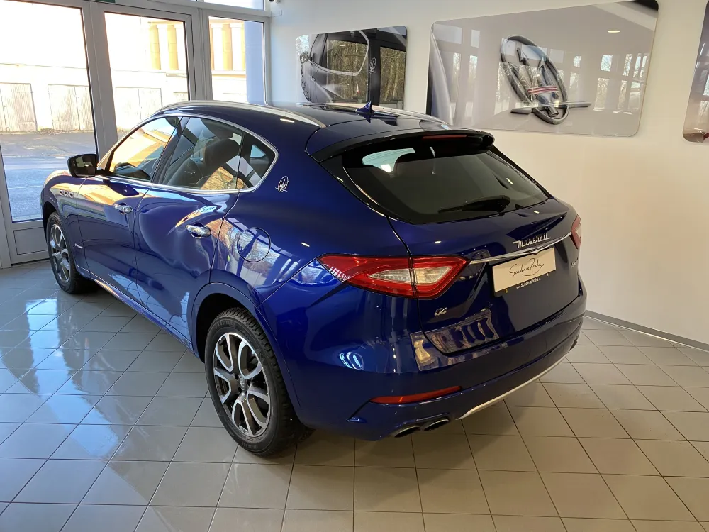 Maserati Levante foto 5