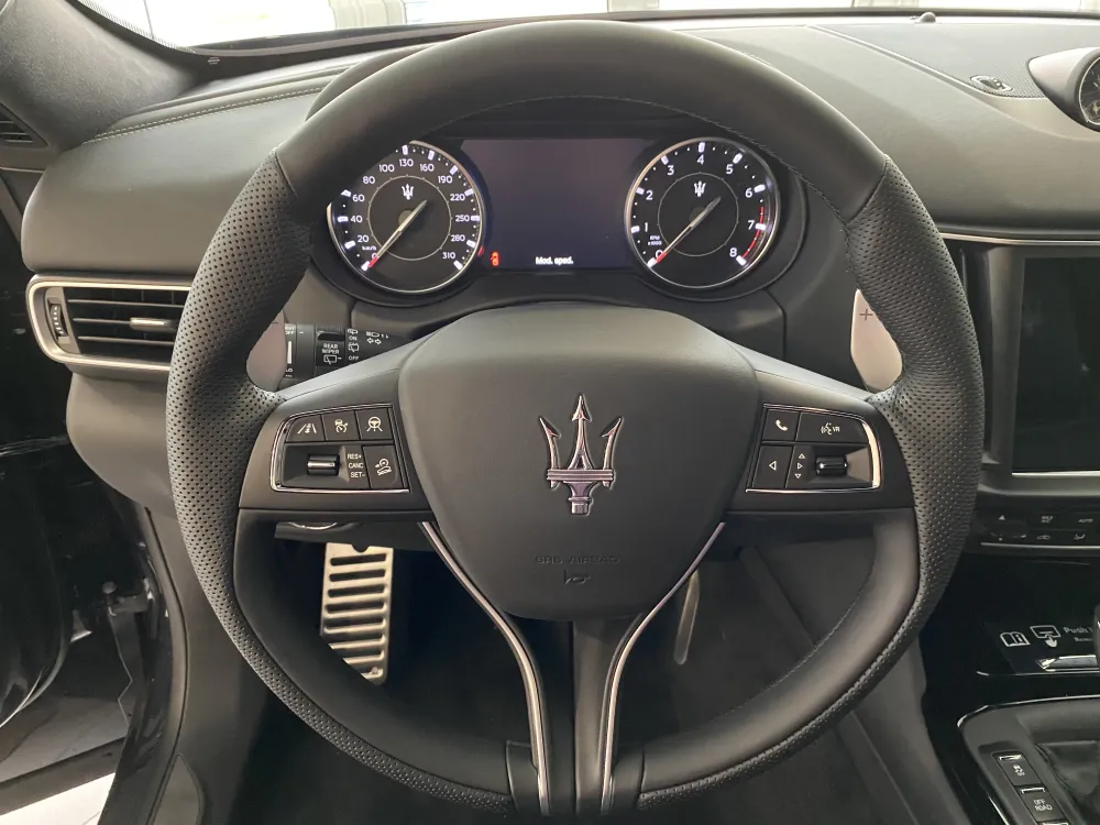 Maserati Levante foto 17