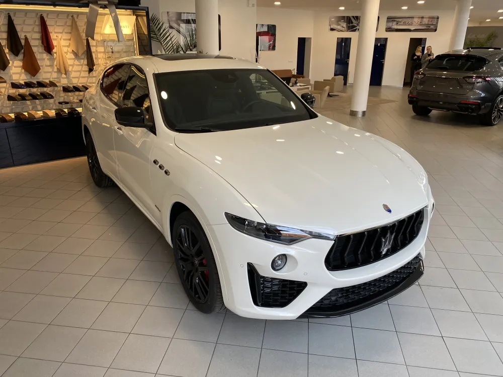 Maserati Levante foto 3