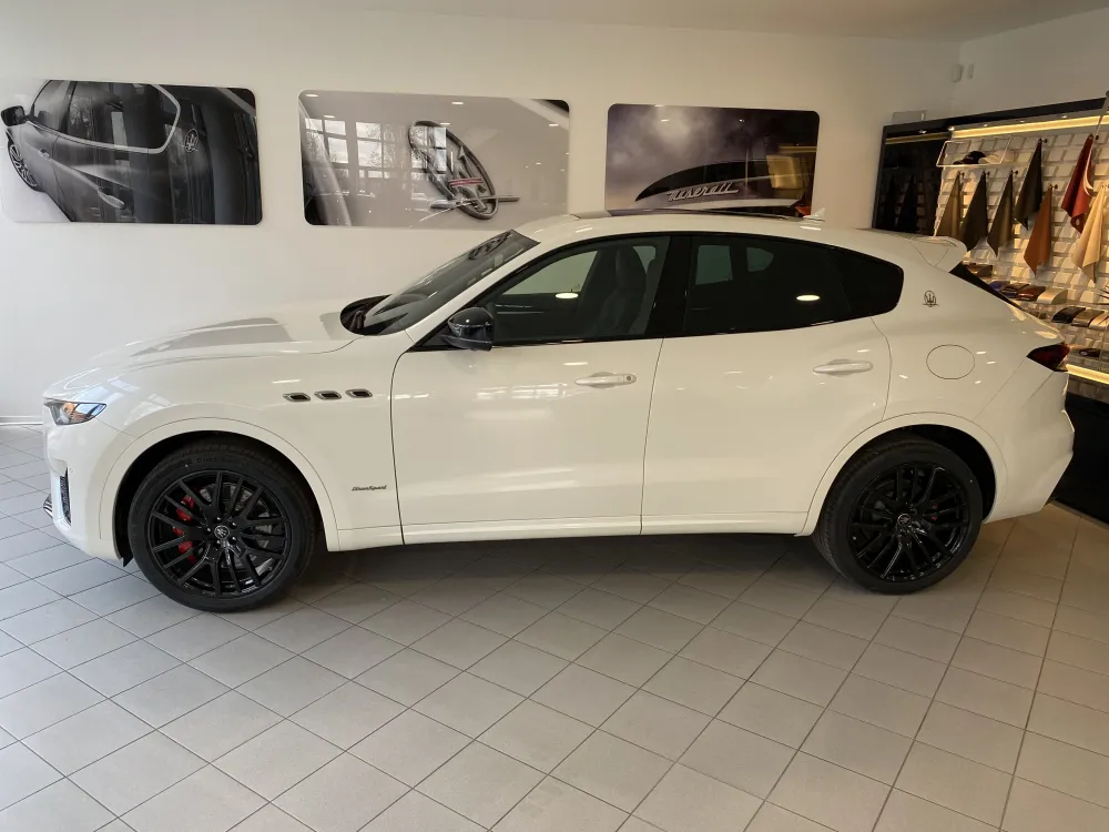 Maserati Levante foto 8