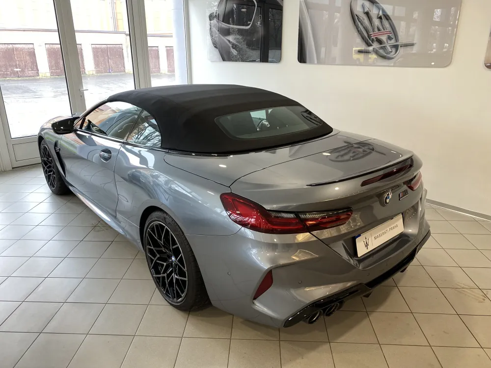 BMW M8 foto 8