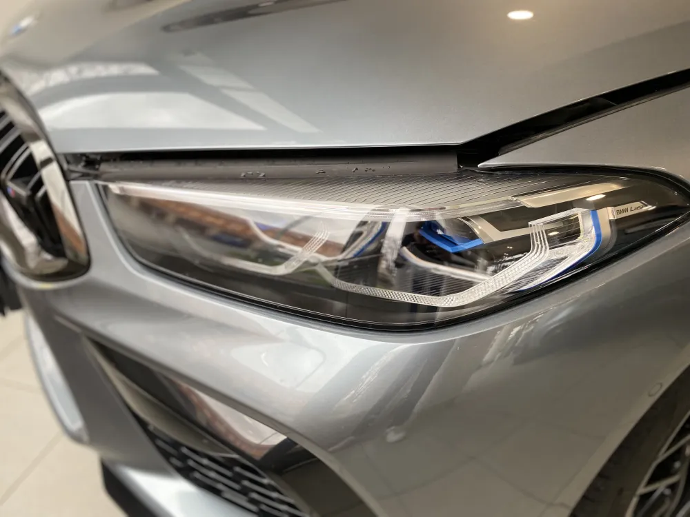 BMW M8 foto 25